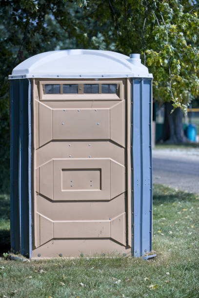 Portable Toilet Options We Offer in Fremont, IN